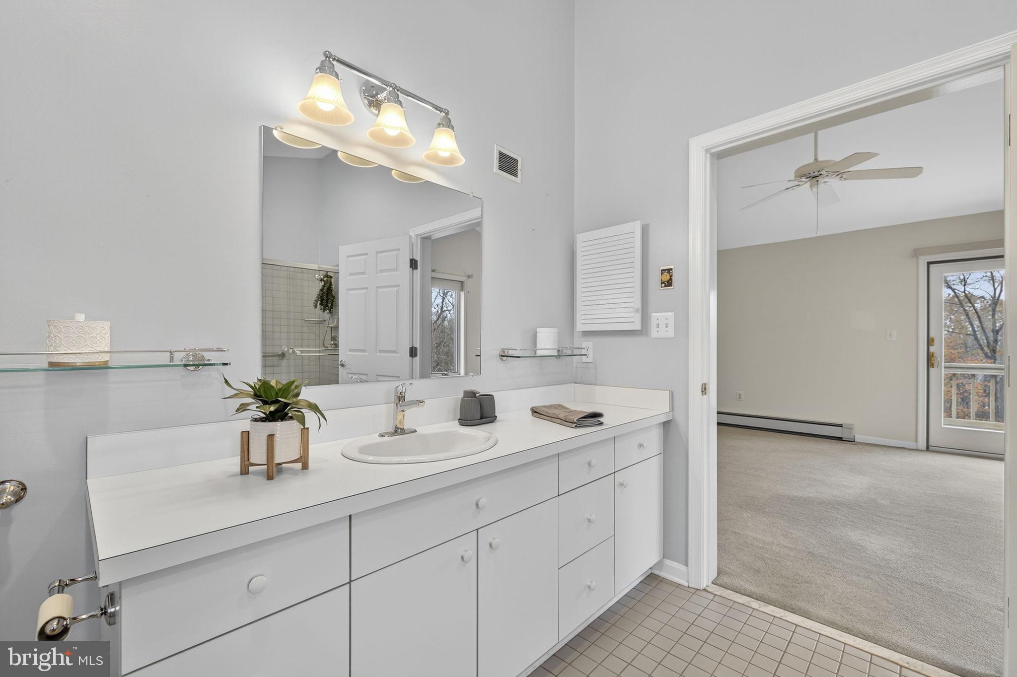 COOPER COMM/NORTH WALES - Residential