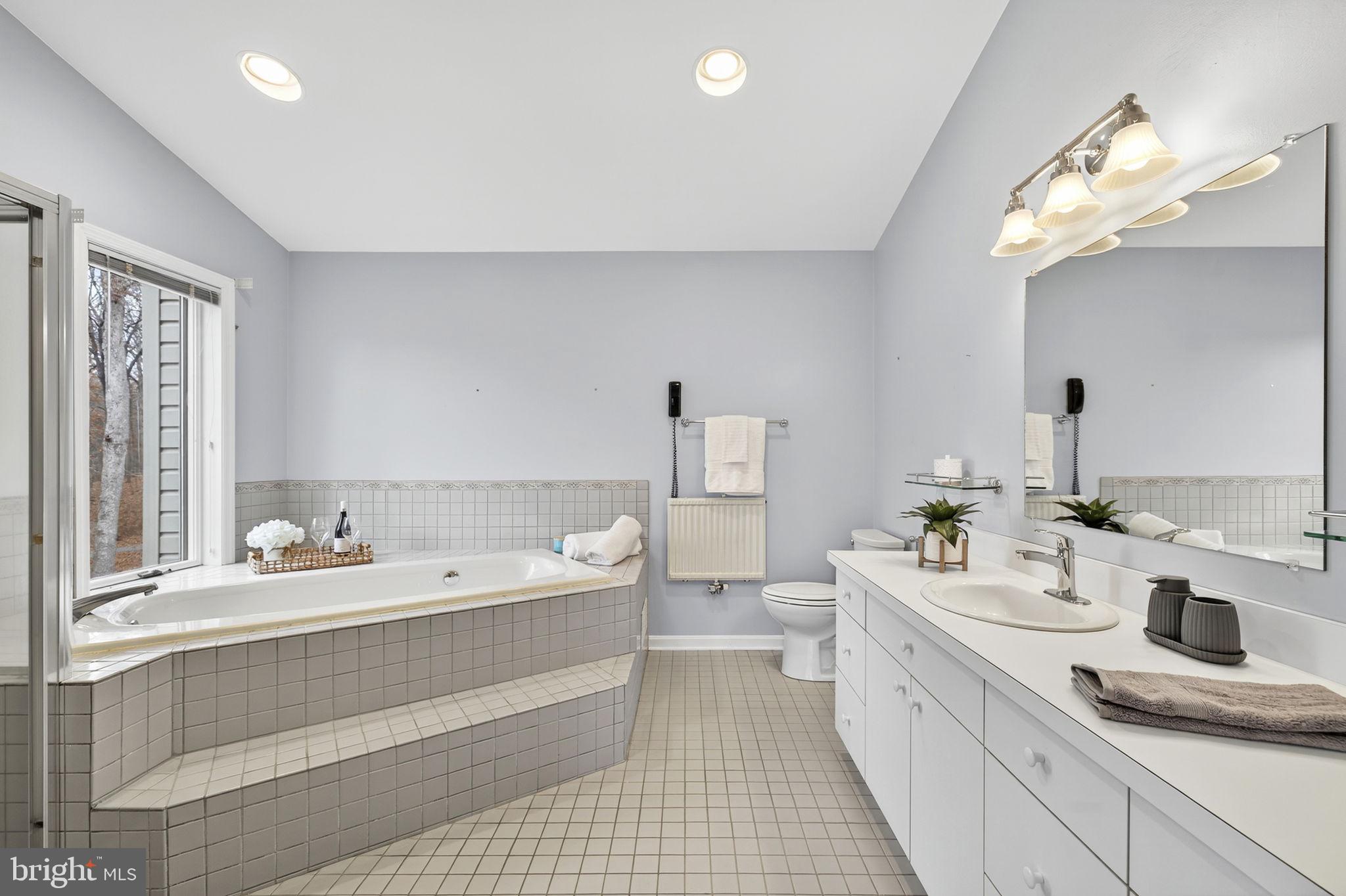 COOPER COMM/NORTH WALES - Residential