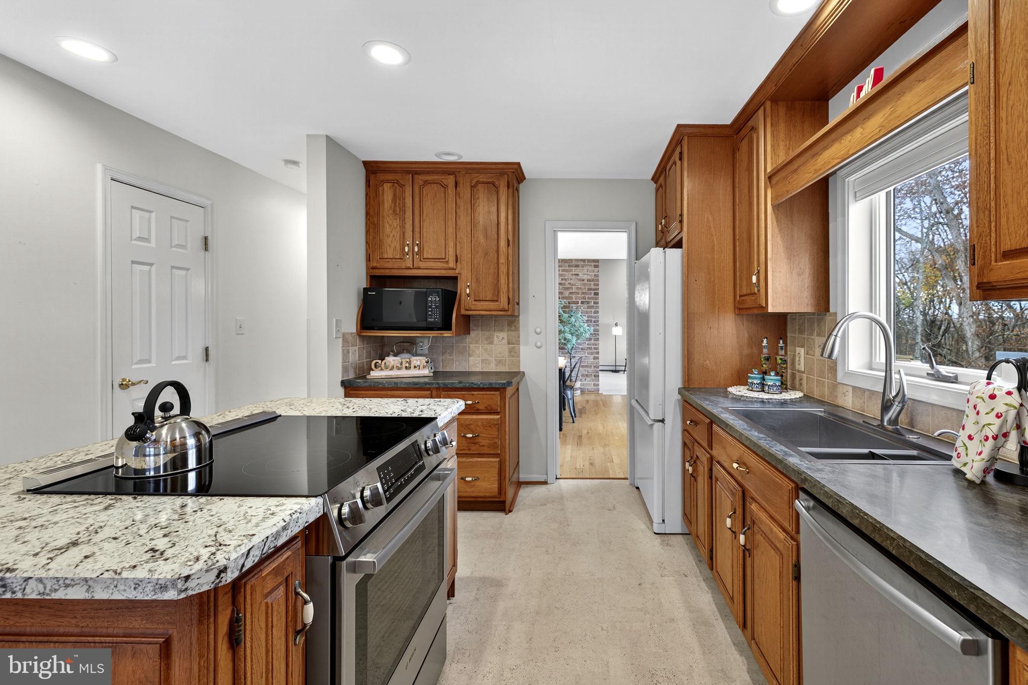 COOPER COMM/NORTH WALES - Residential