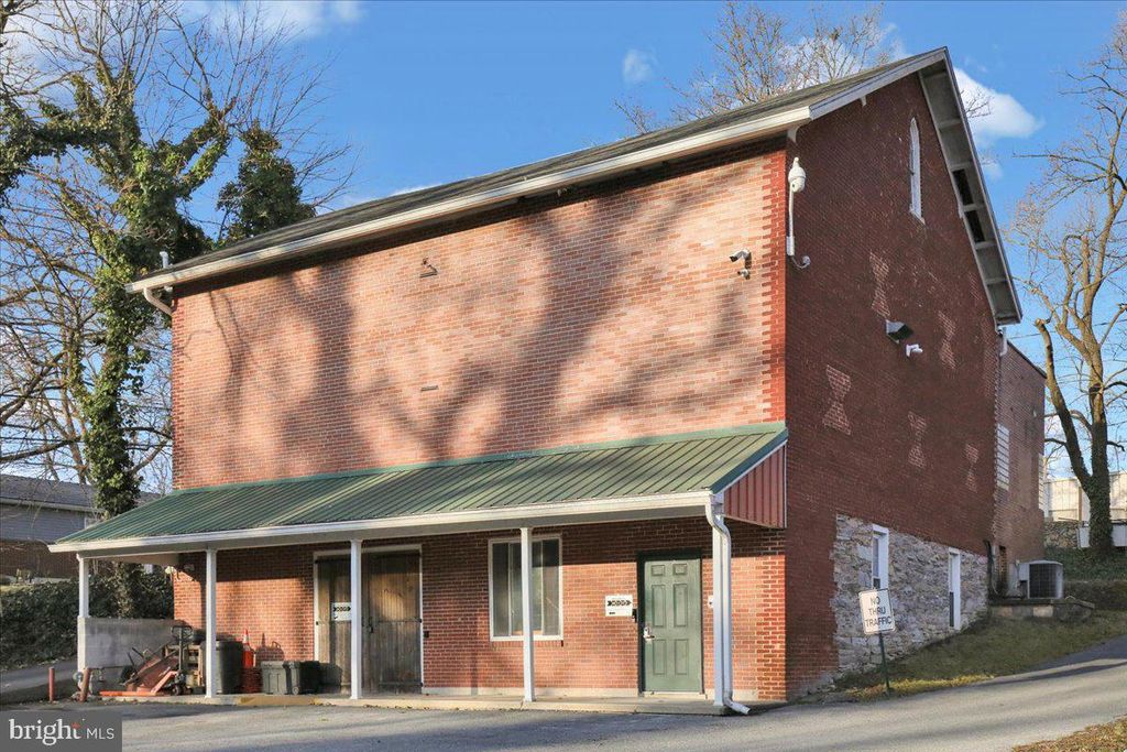 Photo of 400 E Main Street, ANNVILLE, PA 17003 (MLS # PALN2019364)