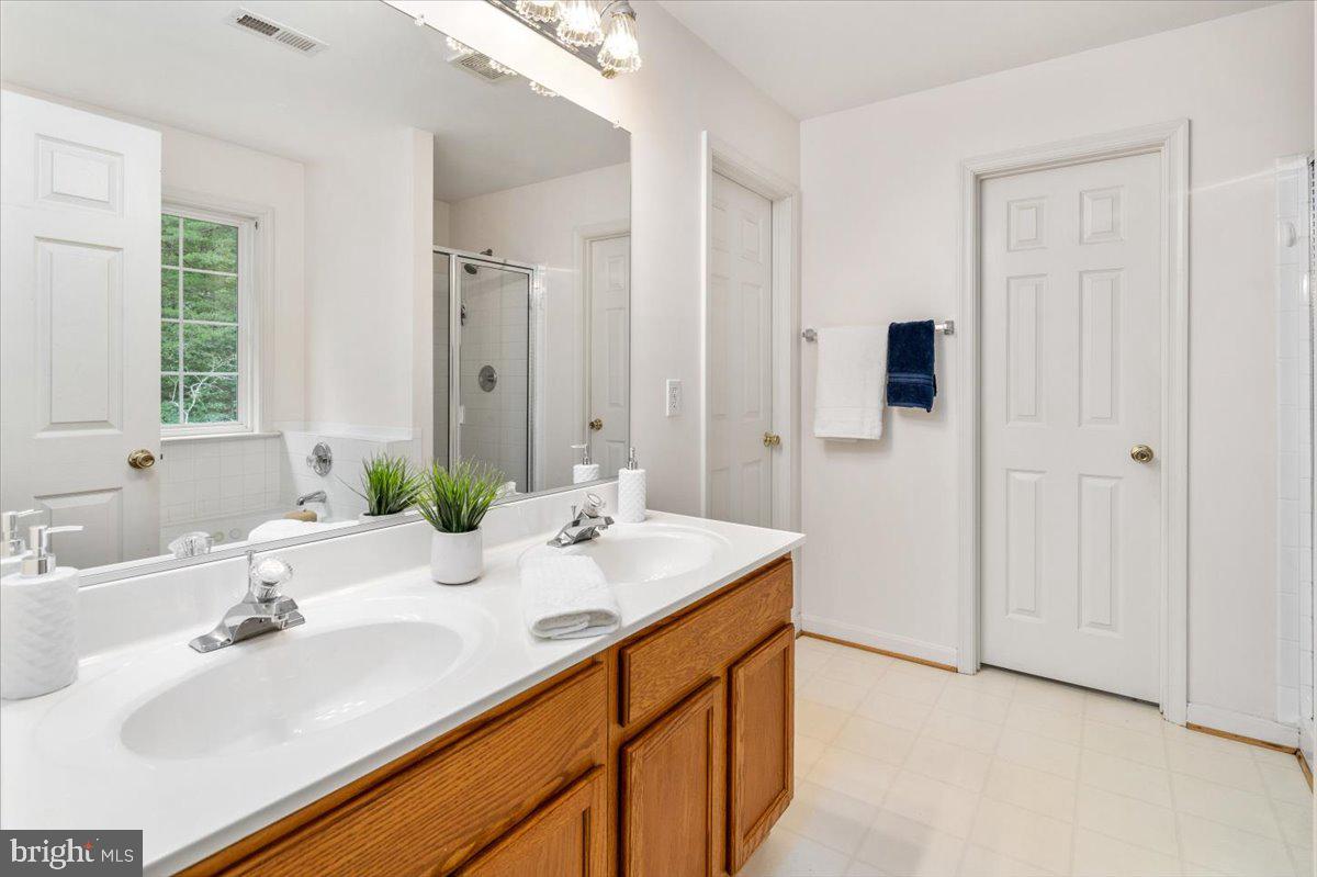 LANCASTER GATE - Residential