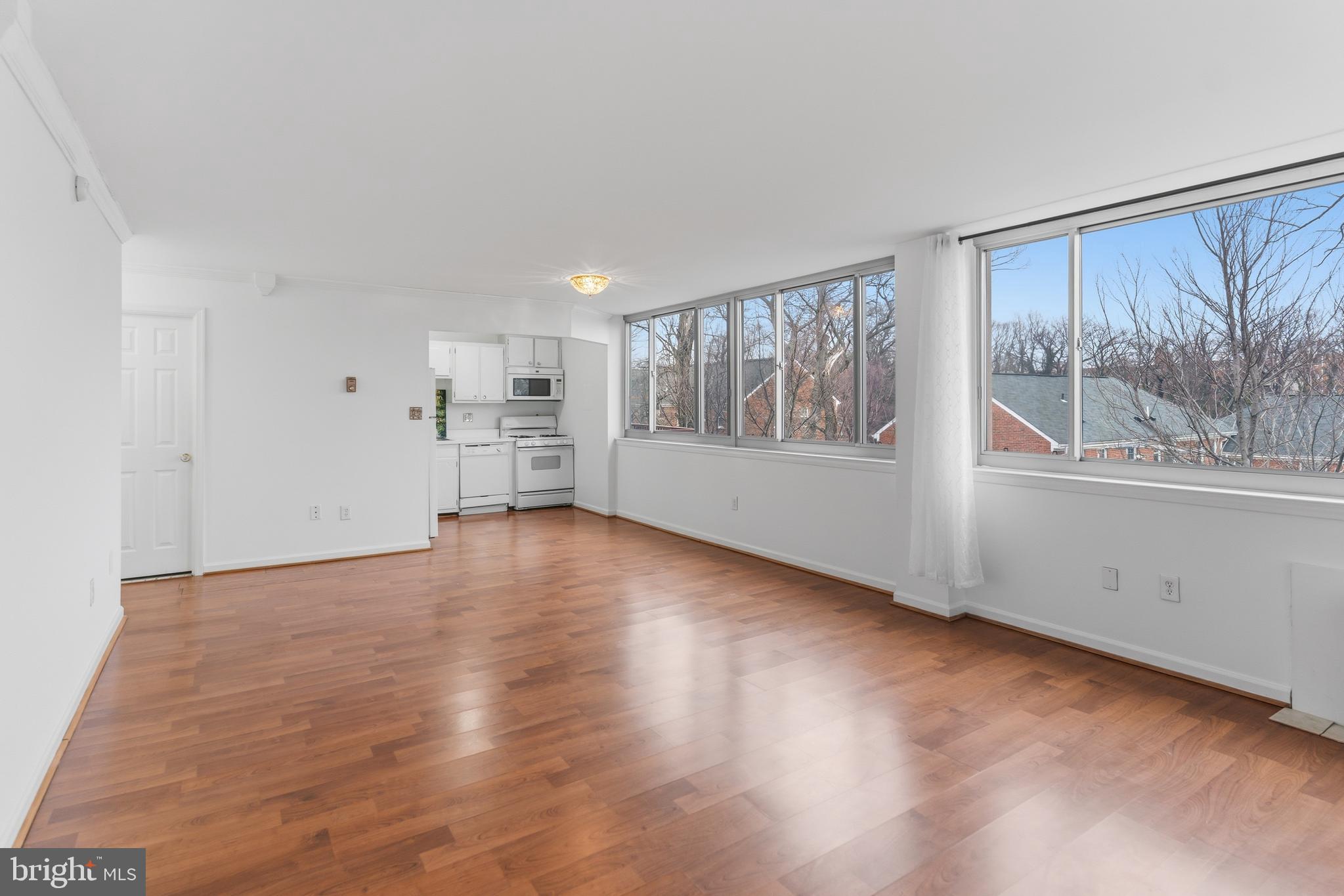 5353 COLUMBIA PIKE 704