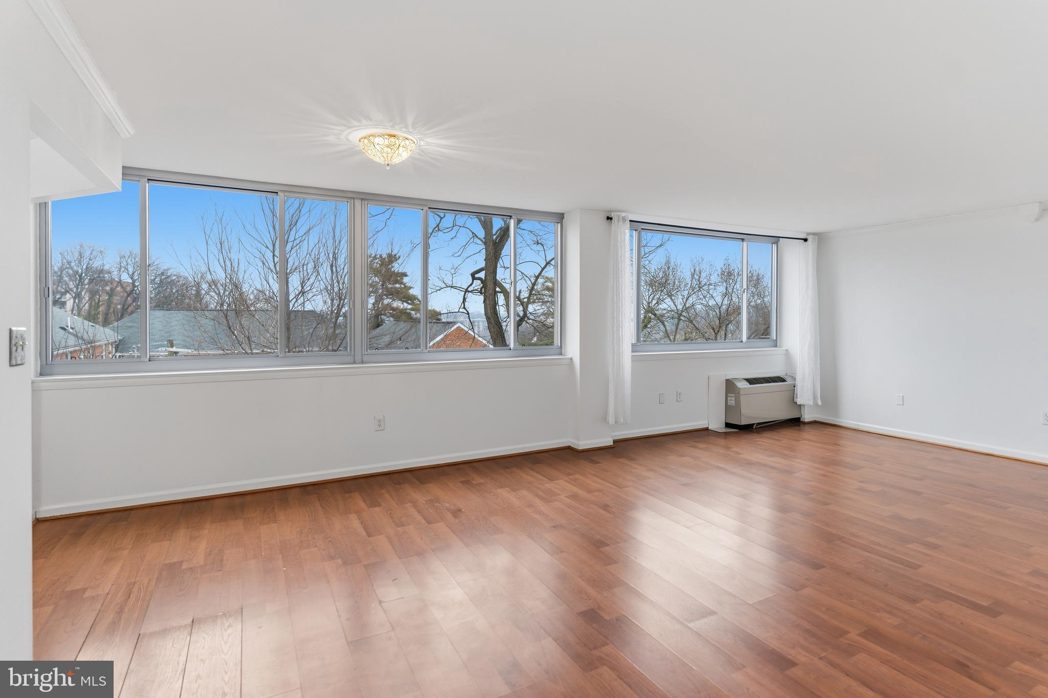 5353 COLUMBIA PIKE 704