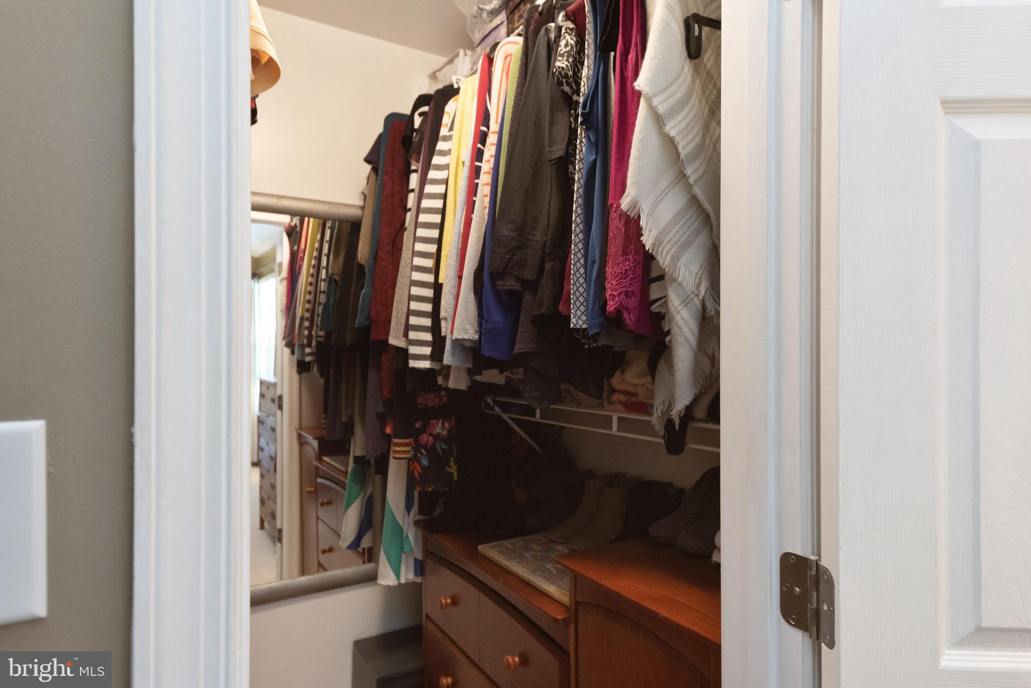 GLYNDON GATE - Residential