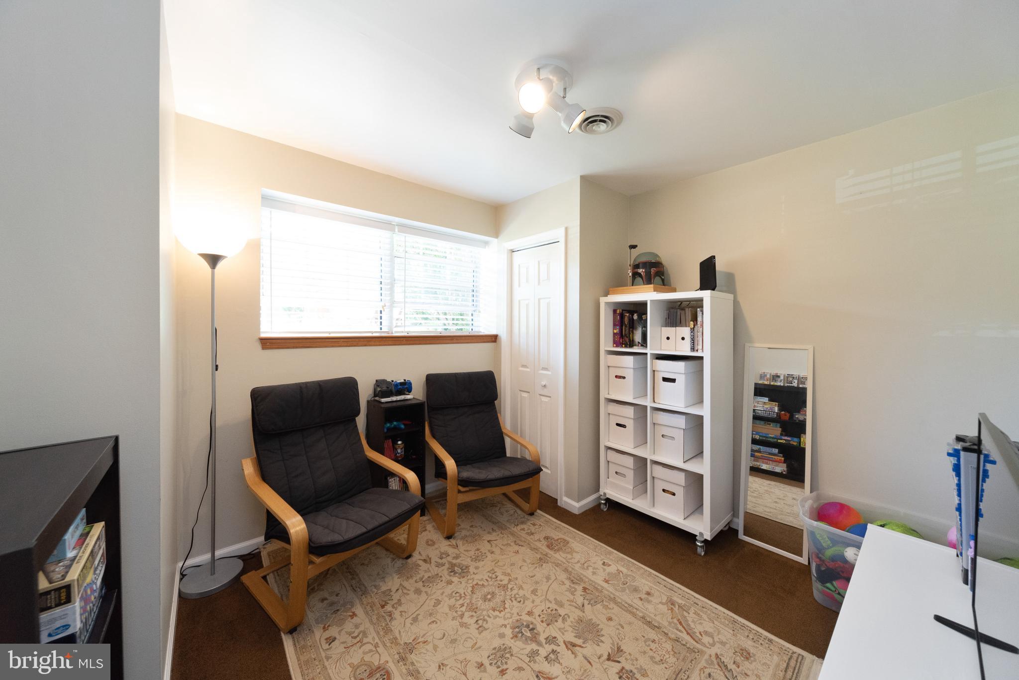 GLYNDON GATE - Residential