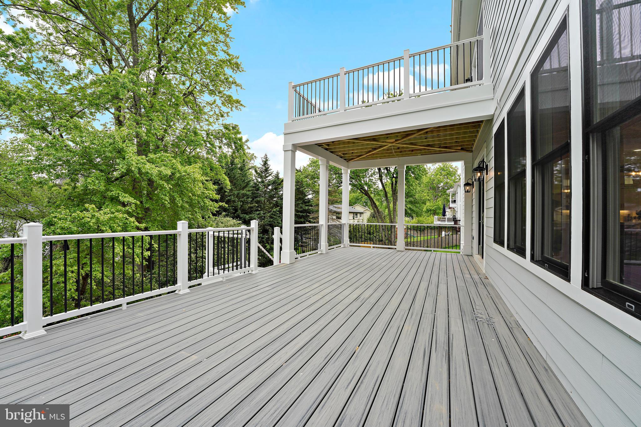 VIENNA WOODS - Residential