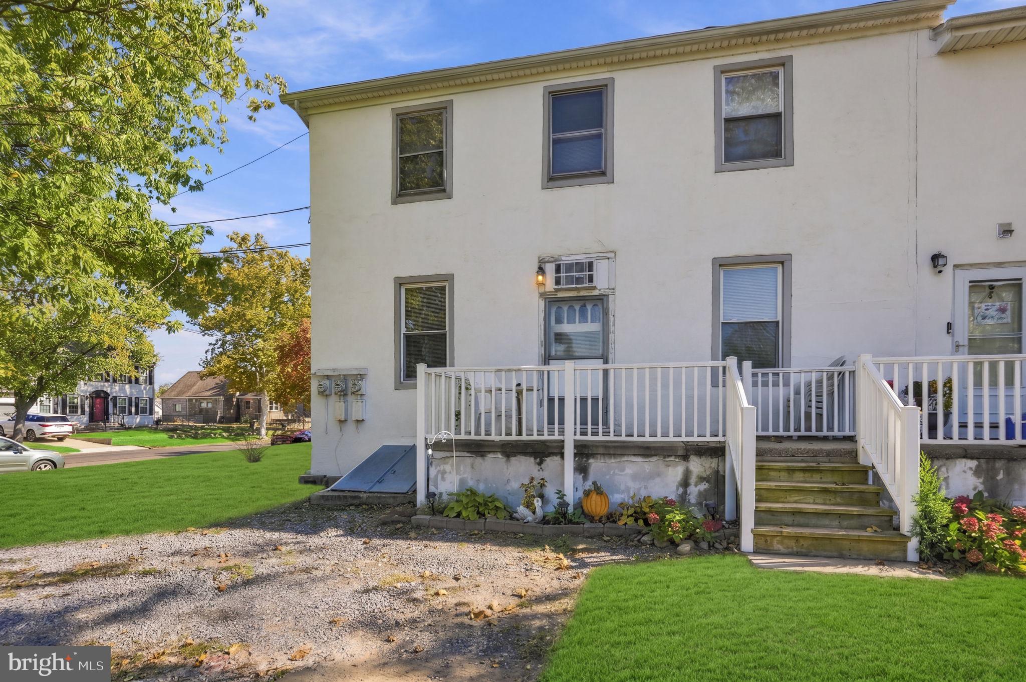 200 LEON AVENUE 1-A
