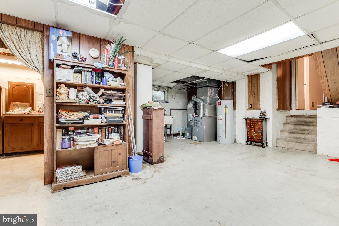 ORANGE HUNT ESTATES - Residential