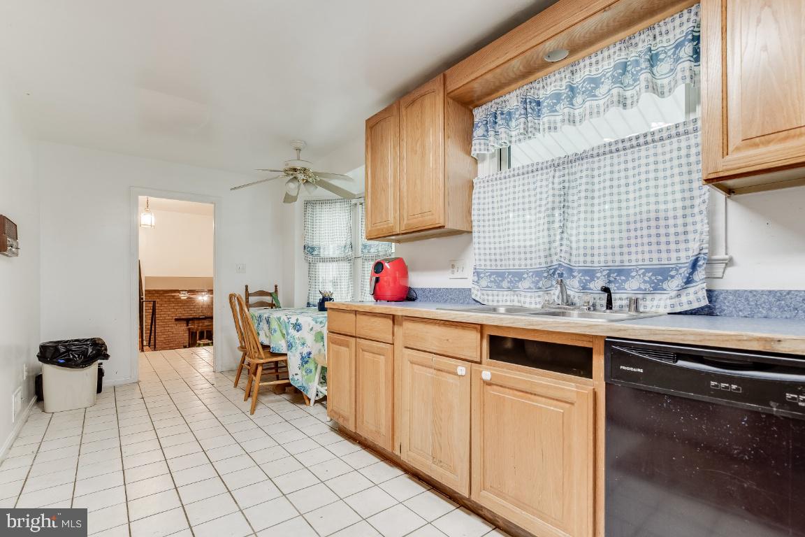 ORANGE HUNT ESTATES - Residential