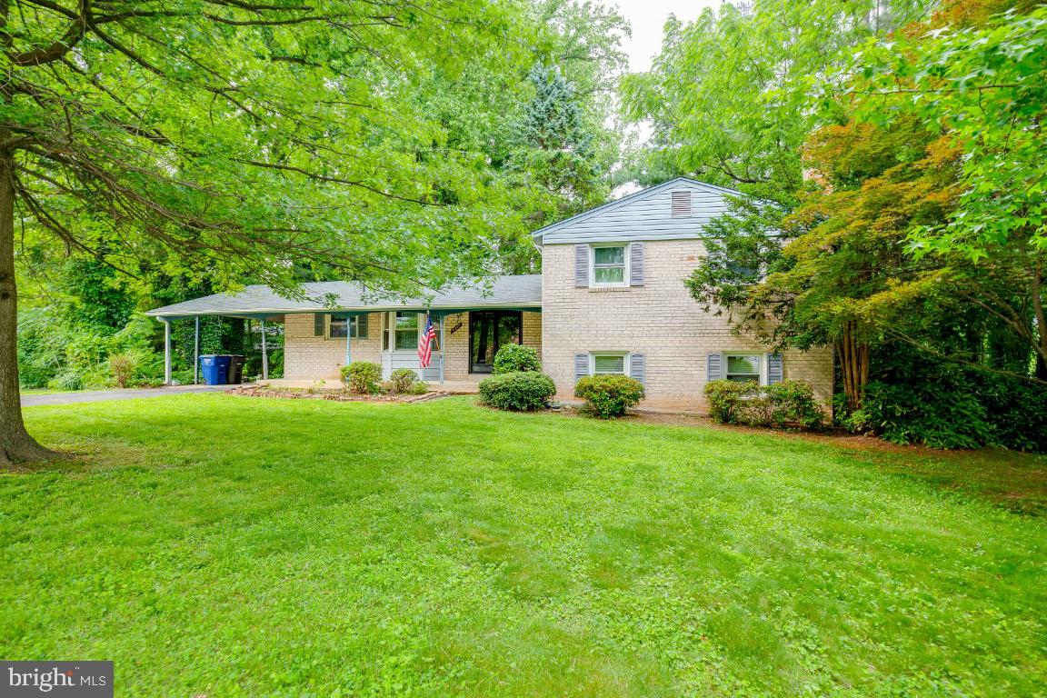 ORANGE HUNT ESTATES - Residential