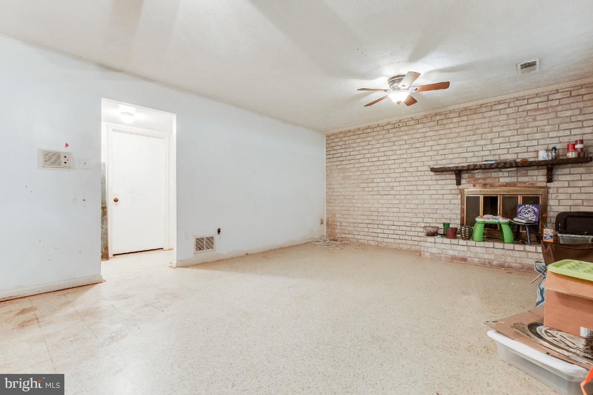 ORANGE HUNT ESTATES - Residential