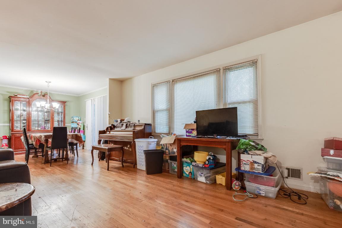 ORANGE HUNT ESTATES - Residential