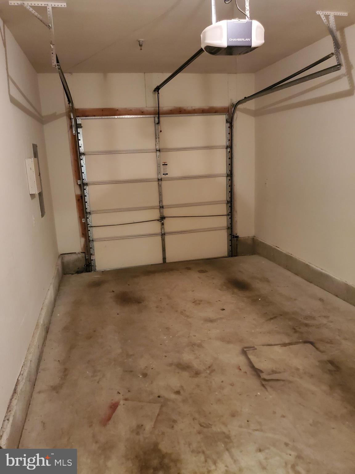 TOWN CENTER AT CAMP SPRINGS - Residential Lease