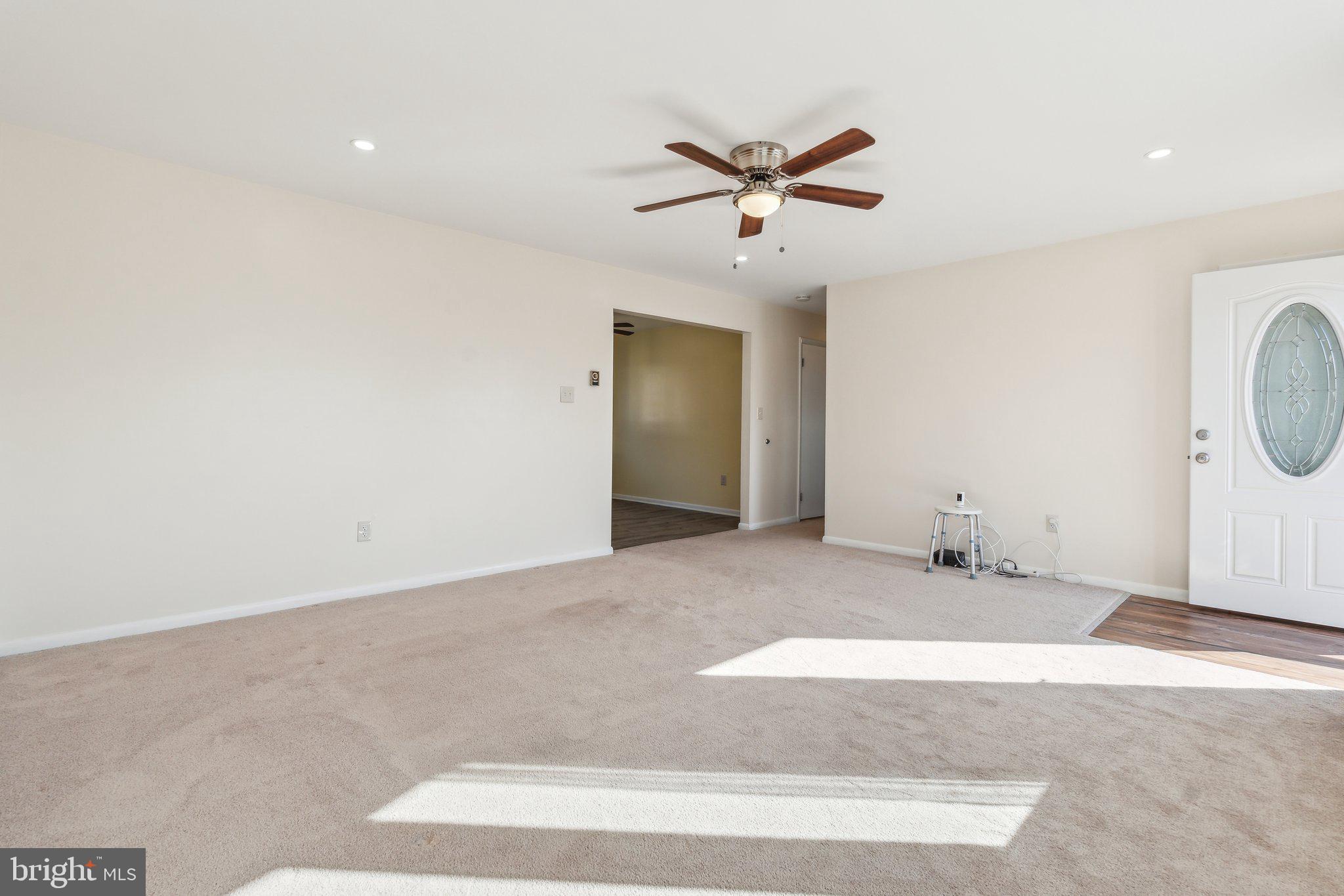 CHAPEL HILLS - Residential