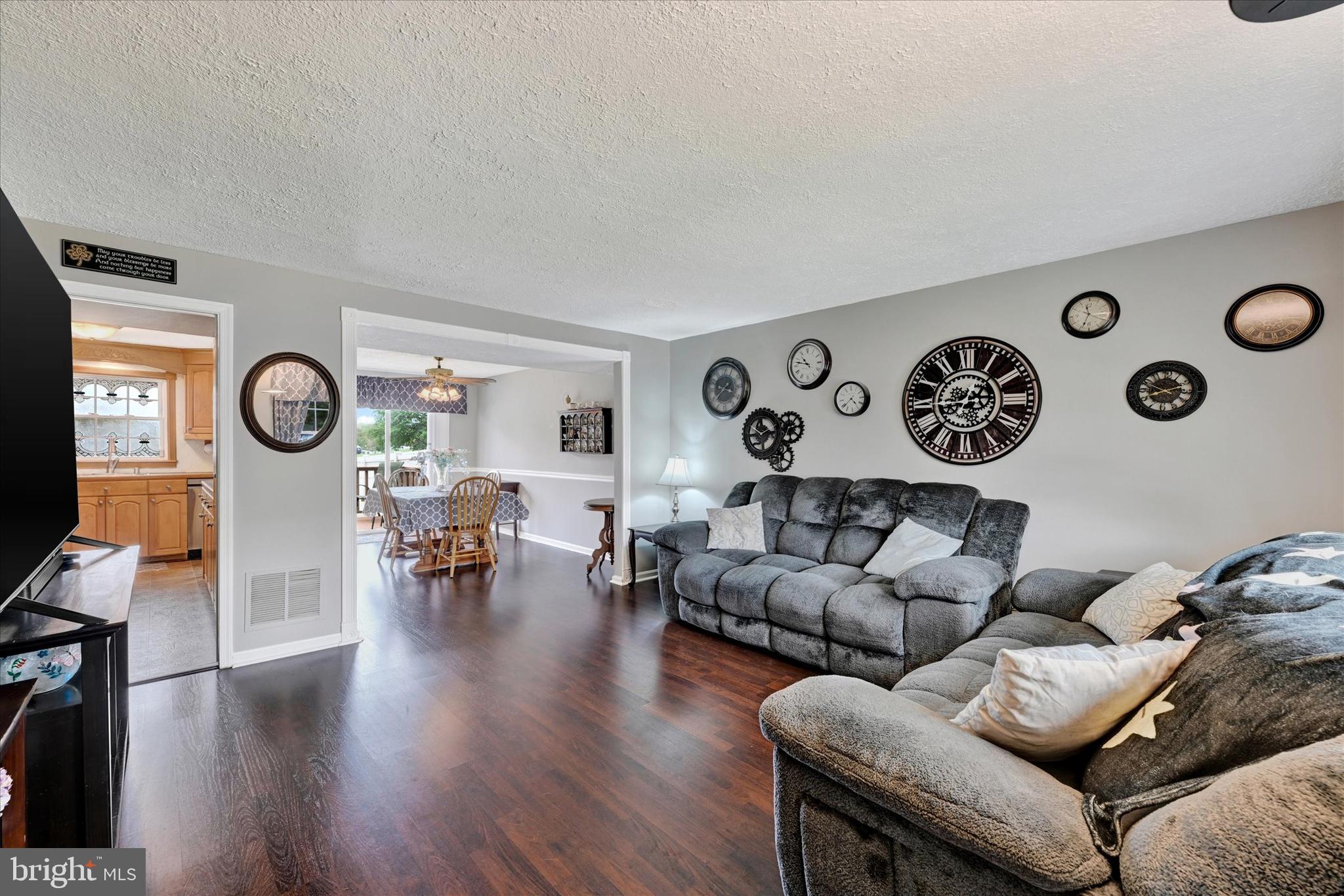 AMBERLY - Residential