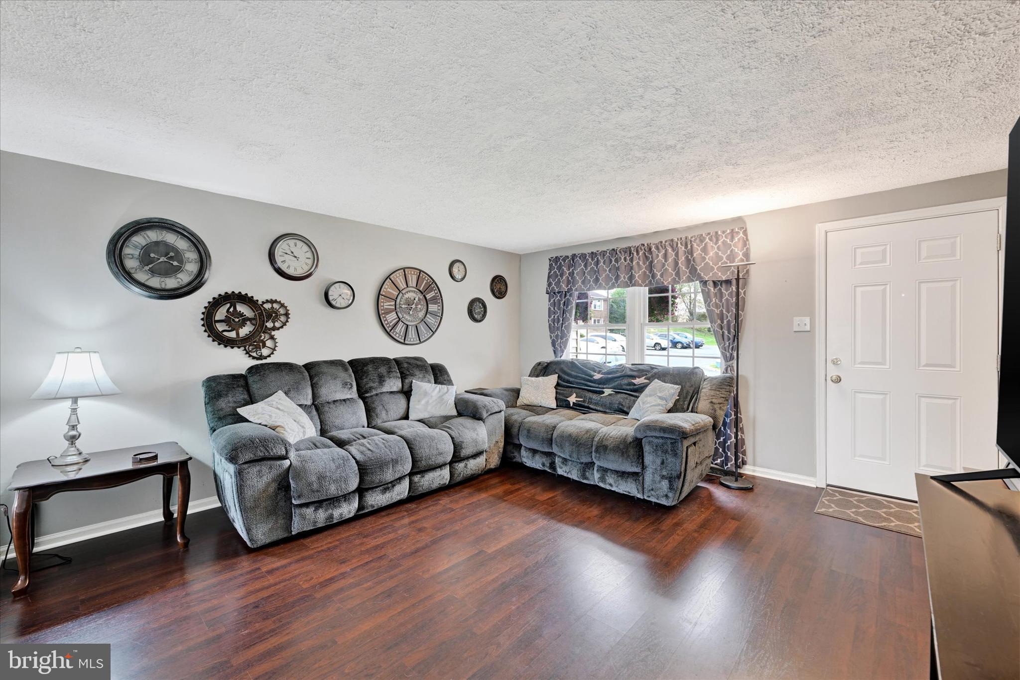 AMBERLY - Residential