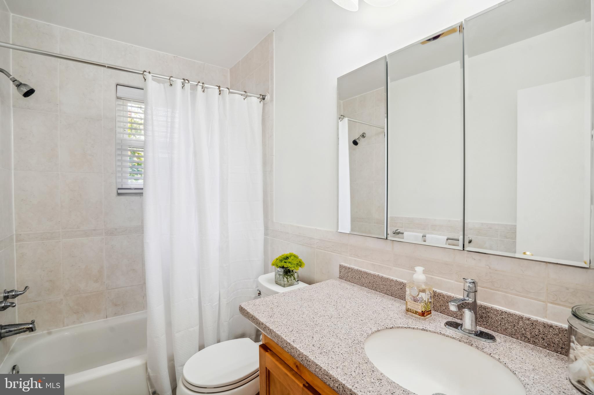 KENWOOD PARK - Residential