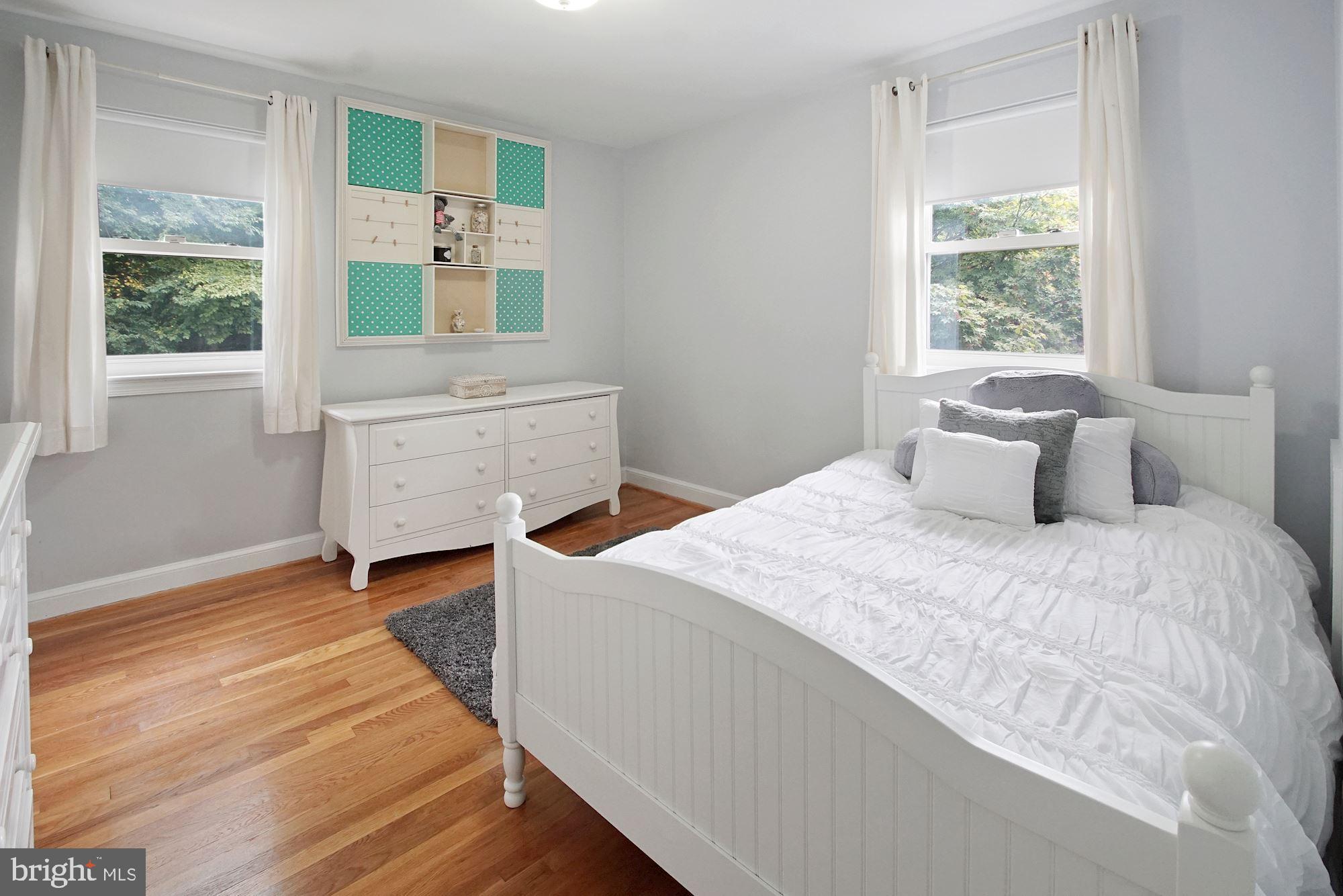 KENWOOD PARK - Residential