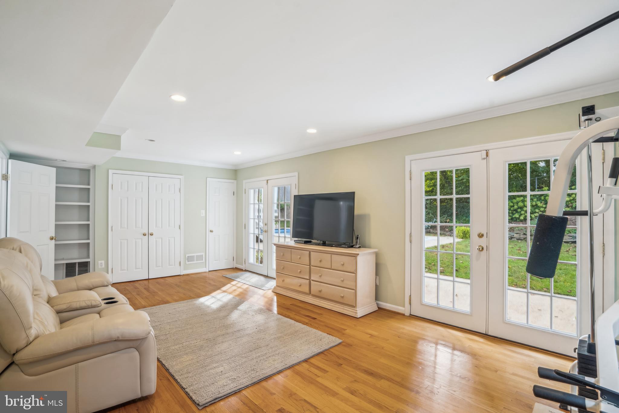 KENWOOD PARK - Residential