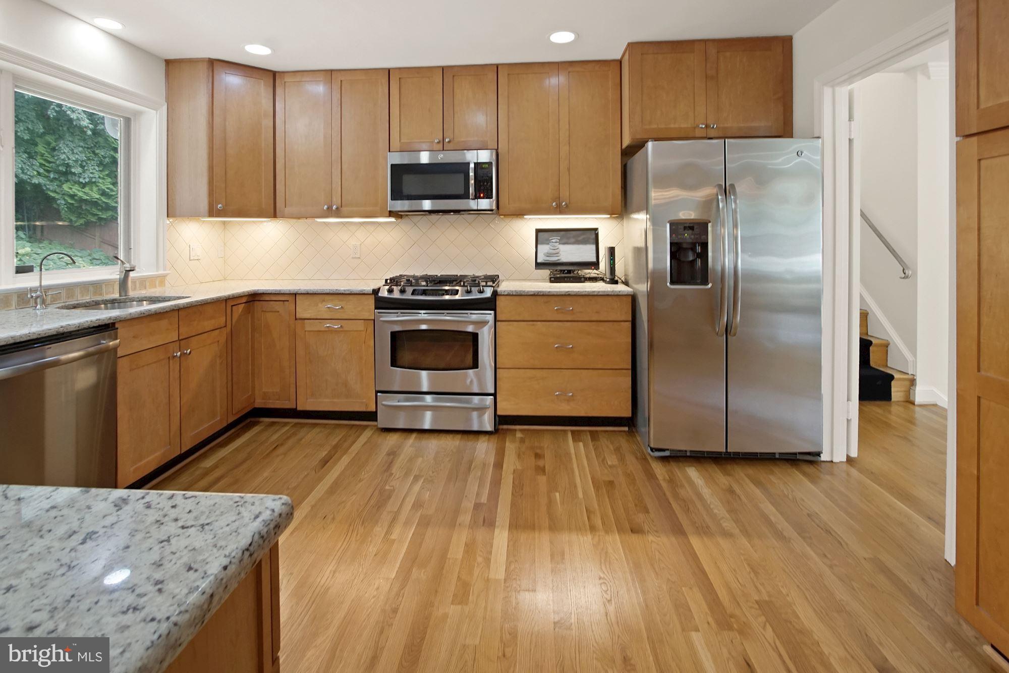 KENWOOD PARK - Residential