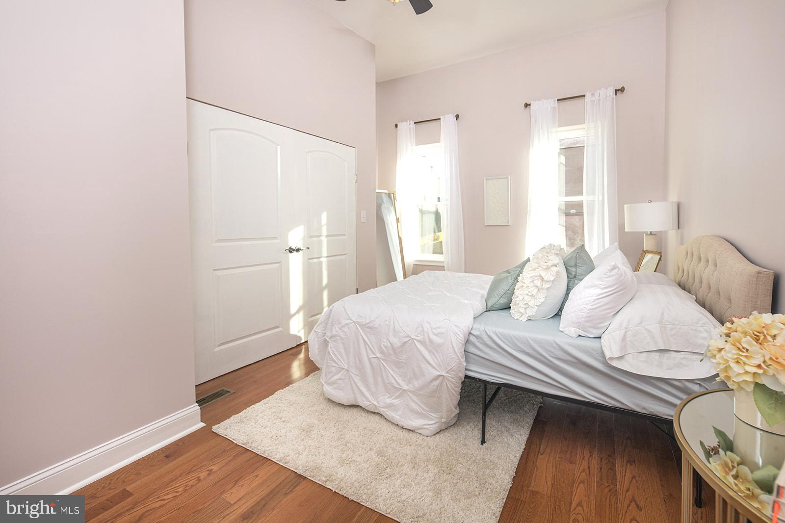 BIDDLE STREET - Residential