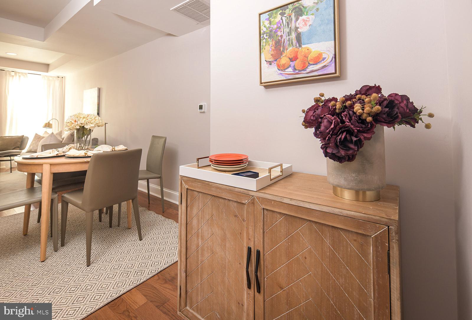 BIDDLE STREET - Residential