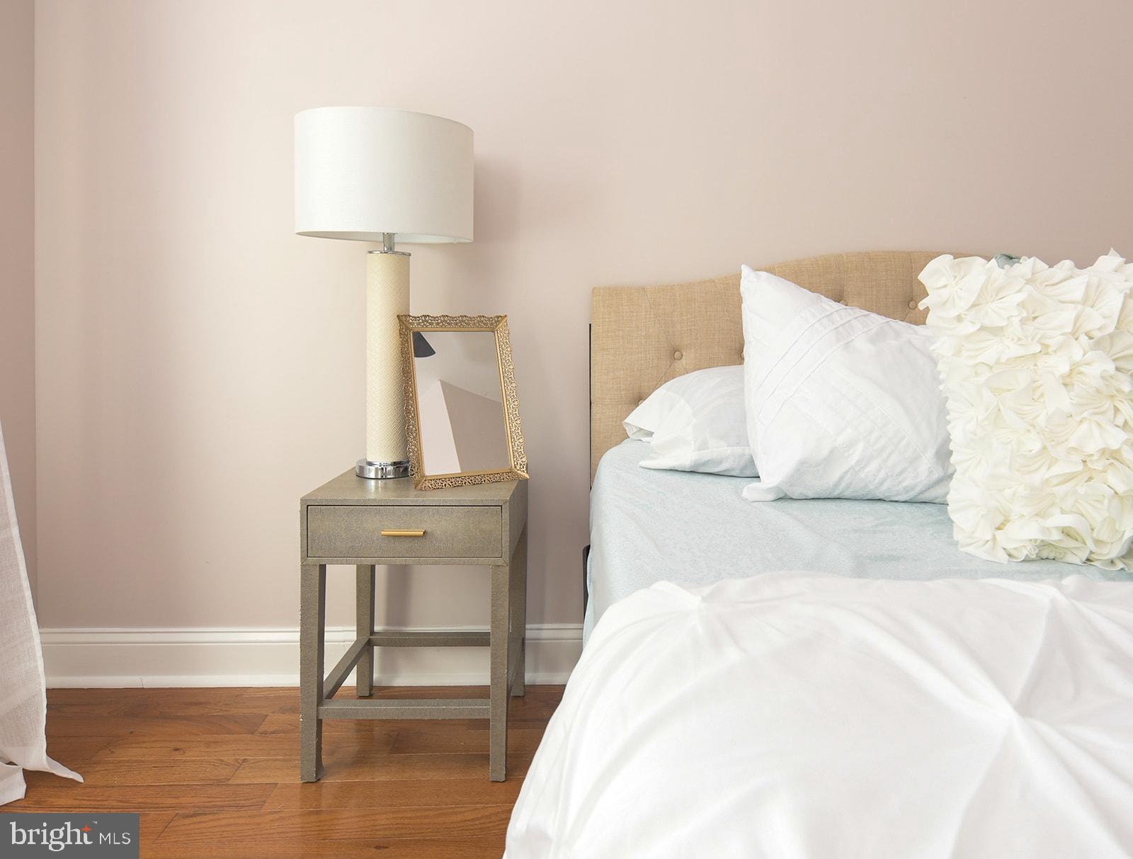 BIDDLE STREET - Residential