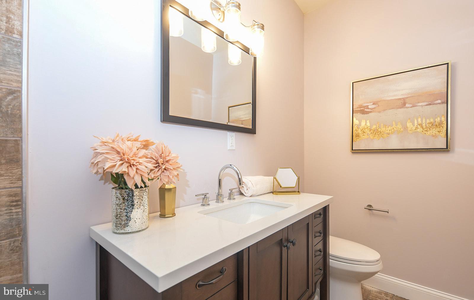 BIDDLE STREET - Residential