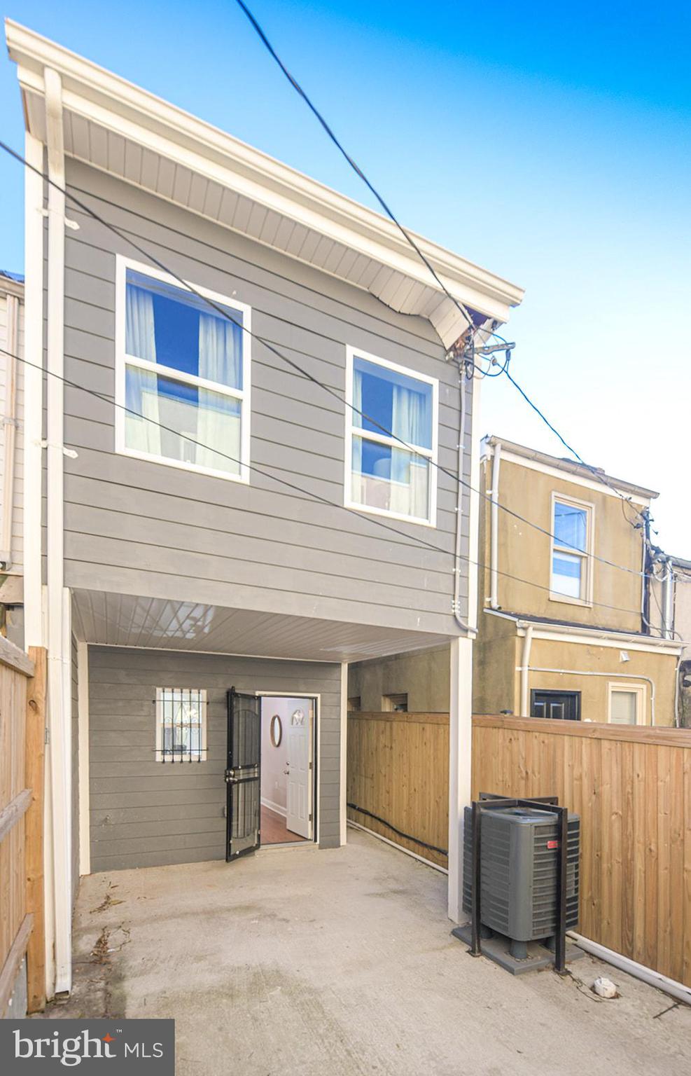 BIDDLE STREET - Residential