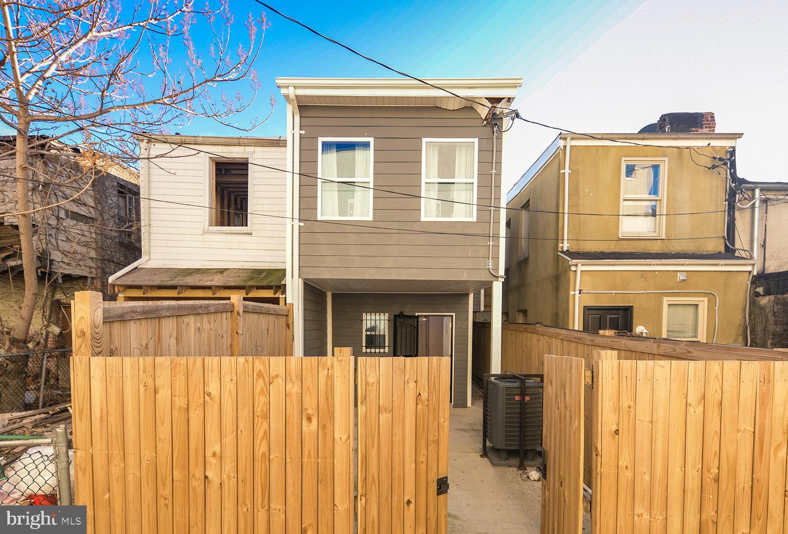 BIDDLE STREET - Residential