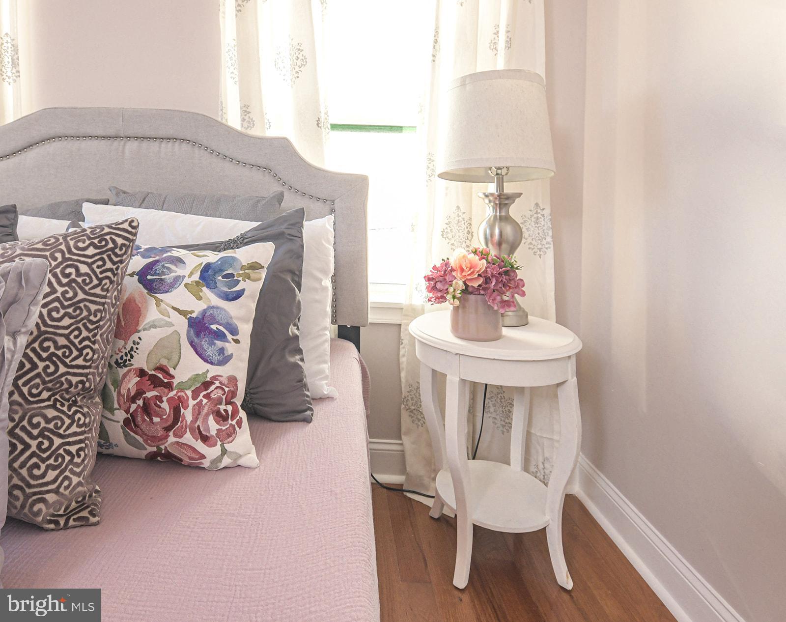 BIDDLE STREET - Residential