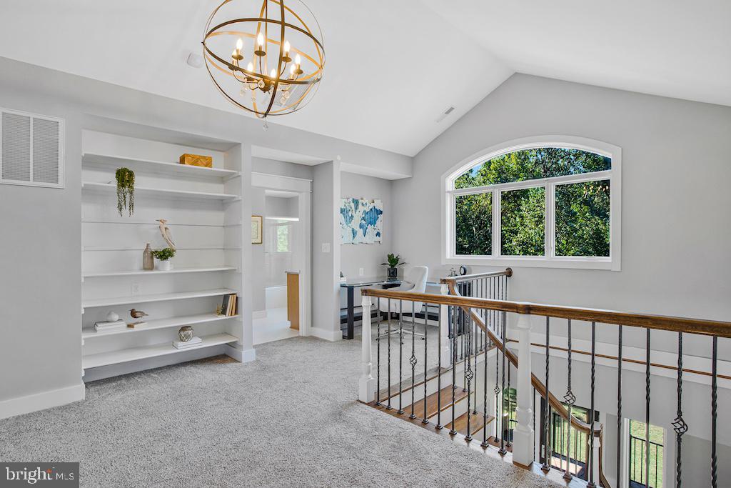 BAYVIEW MANOR ESTATES - Residential