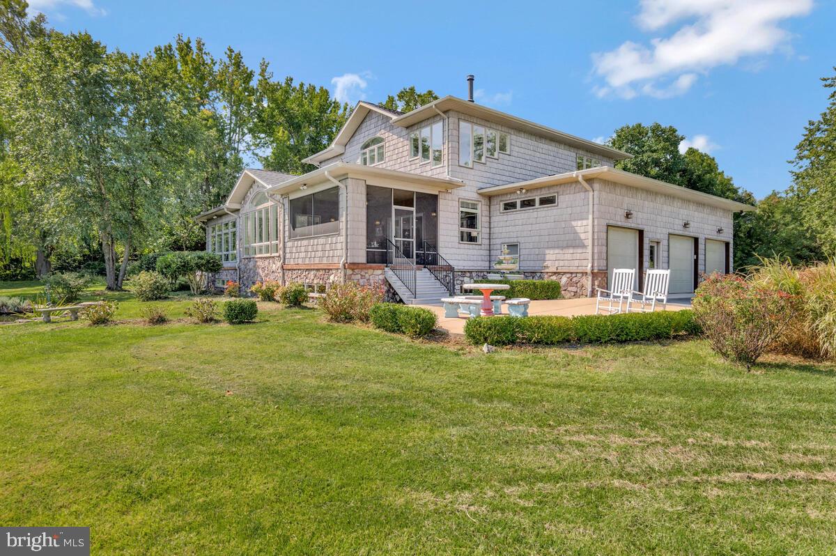 BAYVIEW MANOR ESTATES - Residential