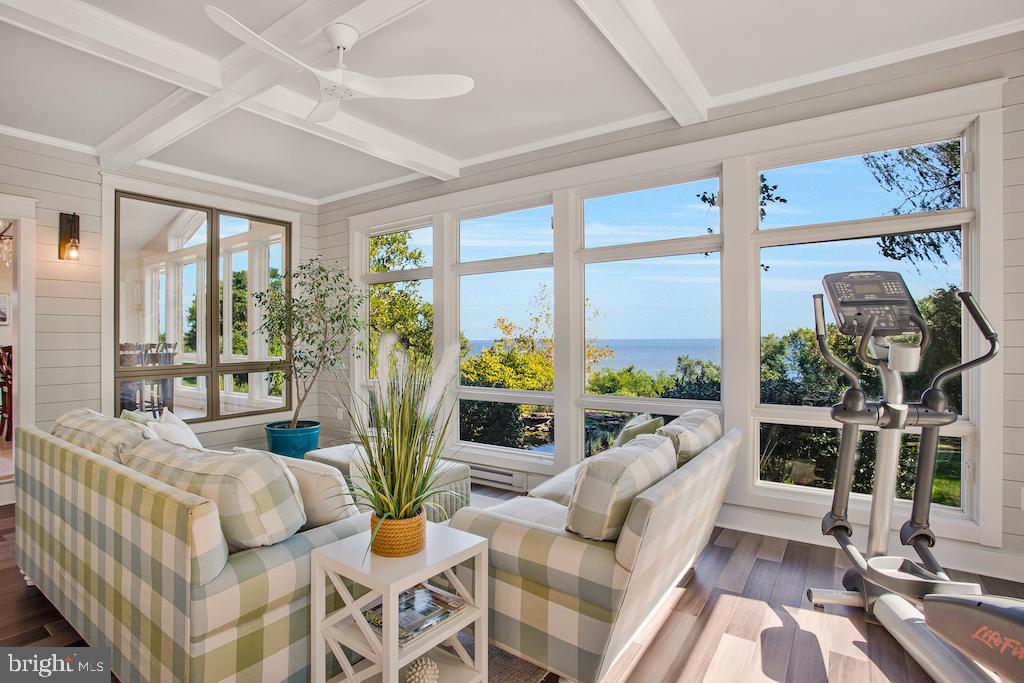 BAYVIEW MANOR ESTATES - Residential