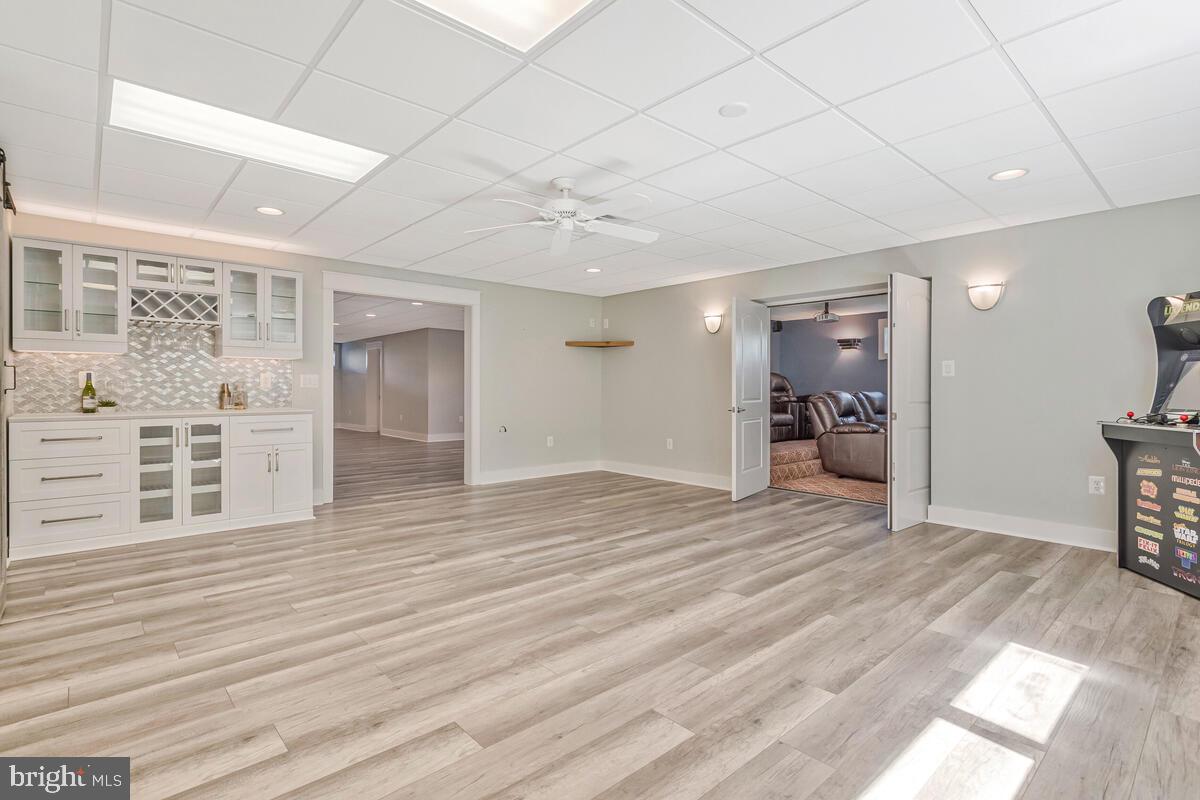 BAYVIEW MANOR ESTATES - Residential