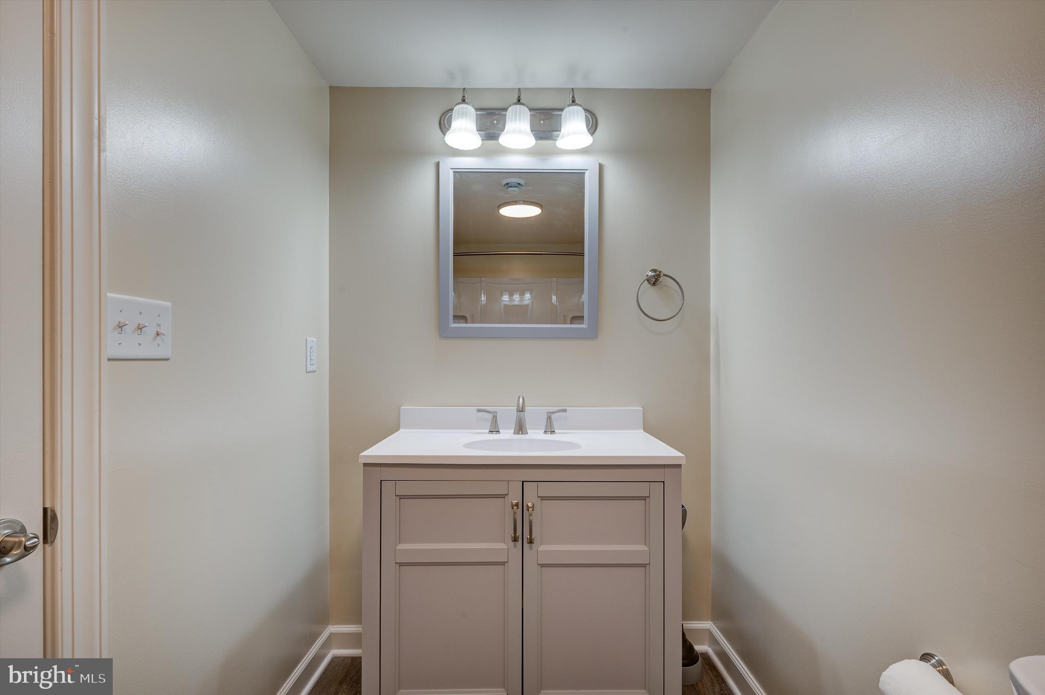 NORTH END - Residential Lease