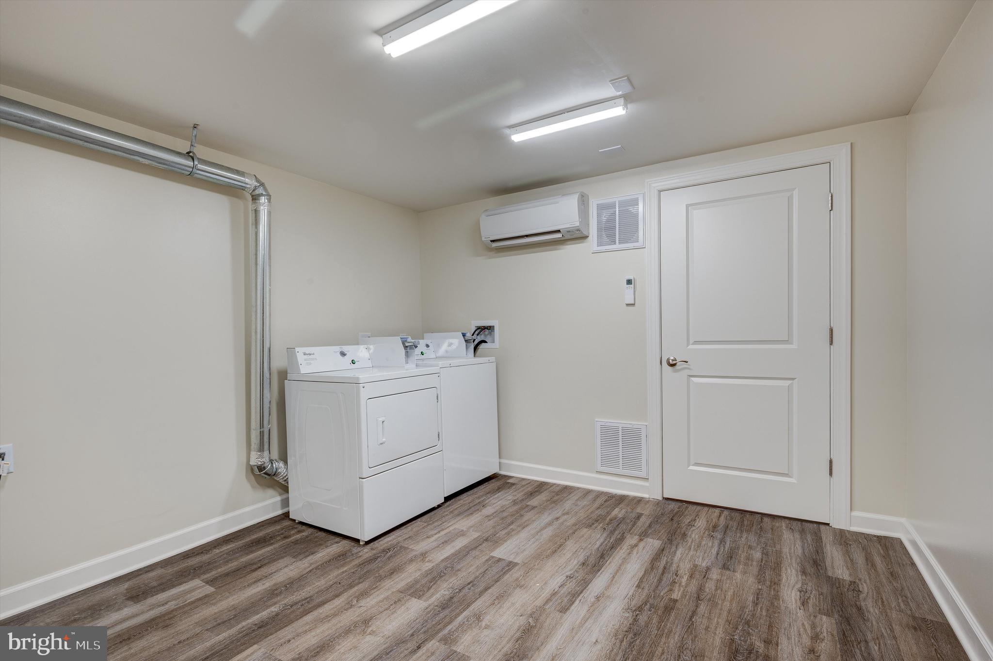 NORTH END - Residential Lease