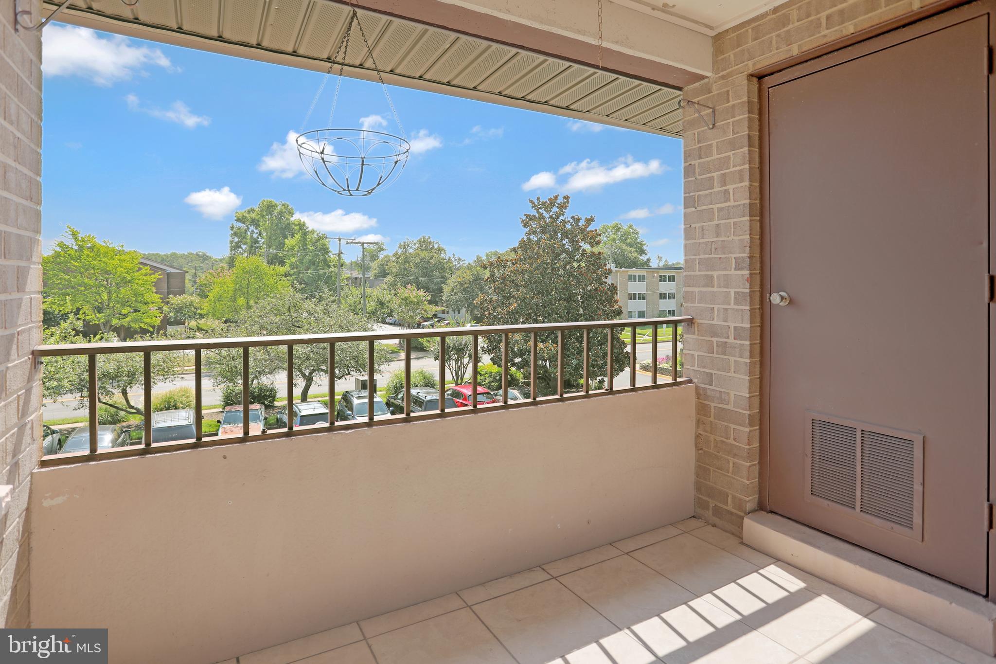 JEFFERSON MEWS - Residential