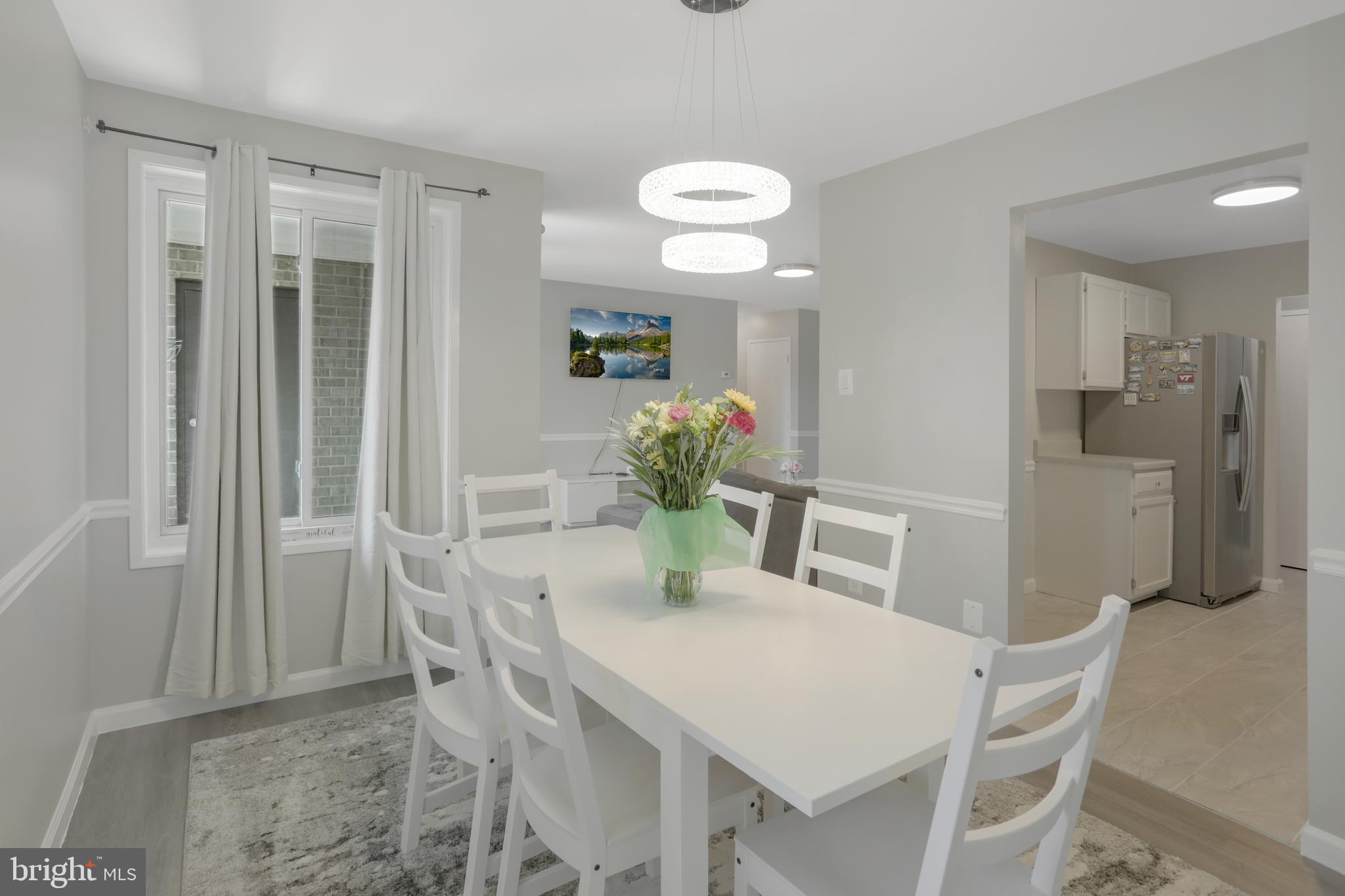 JEFFERSON MEWS - Residential