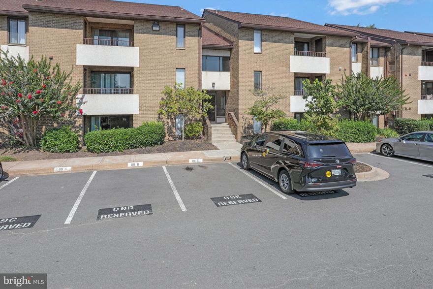 Fully Remodeled Spectacular Condo right in the heart of Herndon. Great location near metro, buses and airport. Community offers an outdoor pool to enjoy in the summer months! There is 1 parking space and 2 other spaces for overnight guest. As well as plenty of guest parking! Once entering home you will find a beautiful kitchen along with a nice comfy dining room and an open living room. The kitchen and 2 full bathrooms have been remodeled and the 2 bedrooms are quite large! You will love the master large walk in closet and full bath connected. There is lots of space in this comfy condo. Be ready for festivals and fun activities in the town of Herndon! Its a great community to live in!