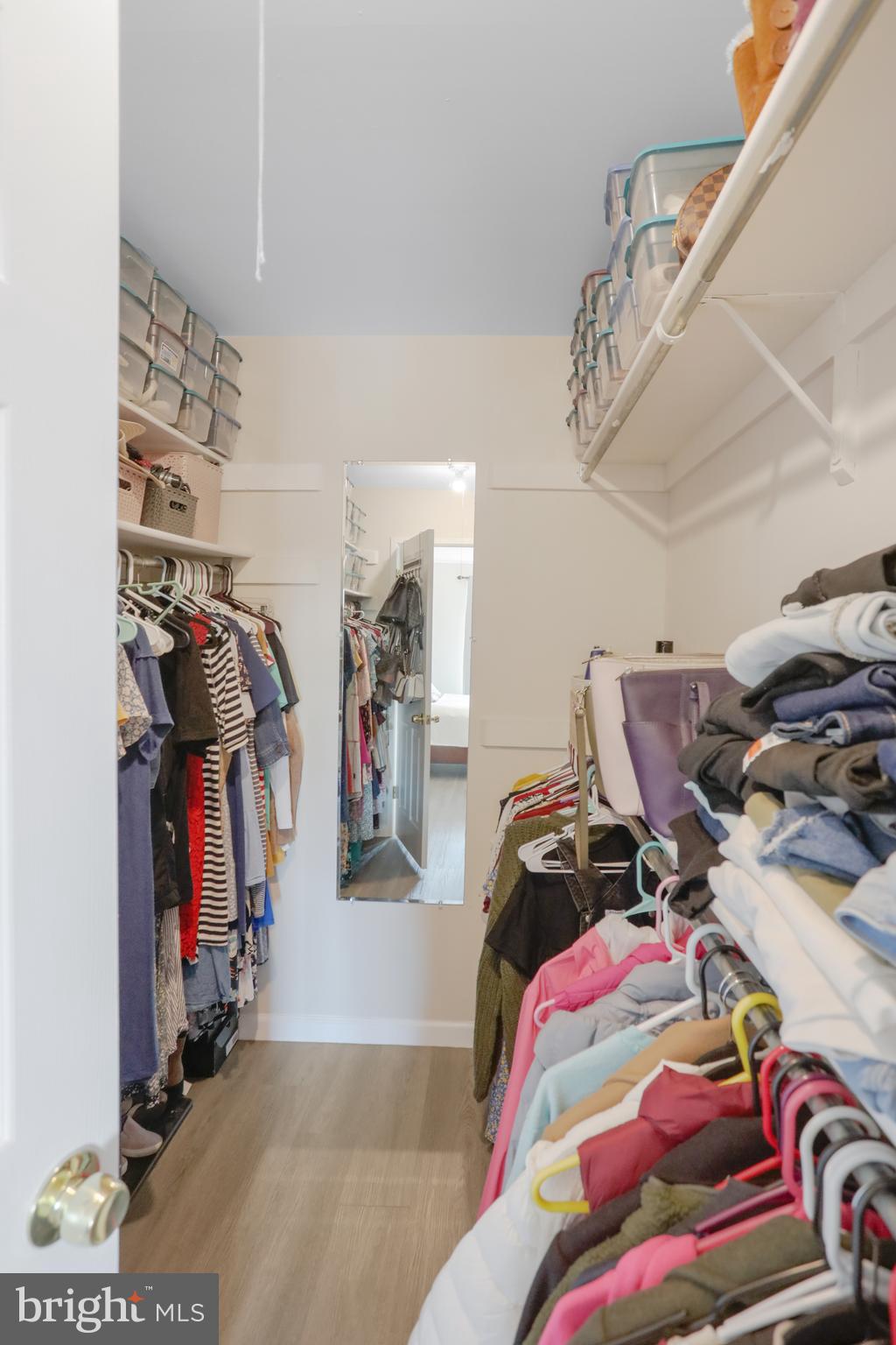 JEFFERSON MEWS - Residential