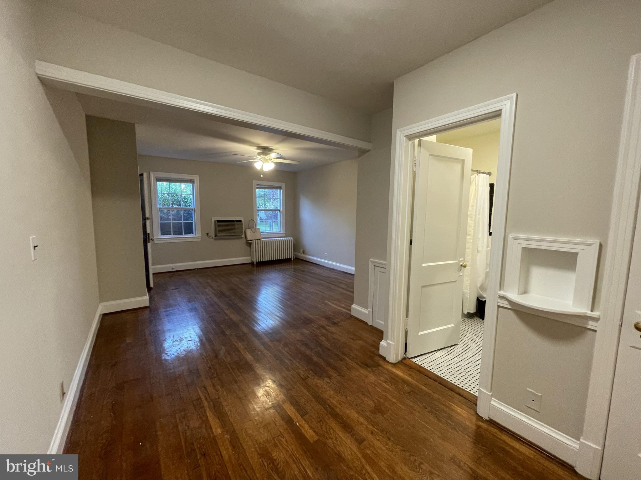 2229 40TH PLACE NW 1