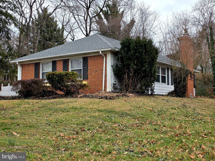 One level living at its best.  Beautiful Brick Rambler with 3 large bedrooms 2 full, bathrooms. a huge family room with a masonry fireplace,  a country kitchen with oak cabinets,  an oversized 1 car garage and a level, fenced backyard.  Close to everything! Only minutes from public pool and tot parks.  Close to shopping,  health care and public transportation.