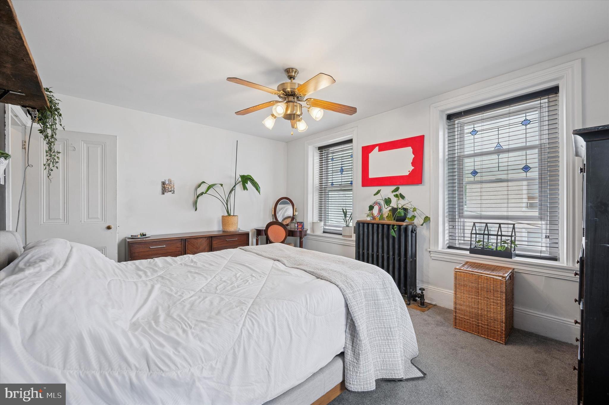 ROXBOROUGH - Residential