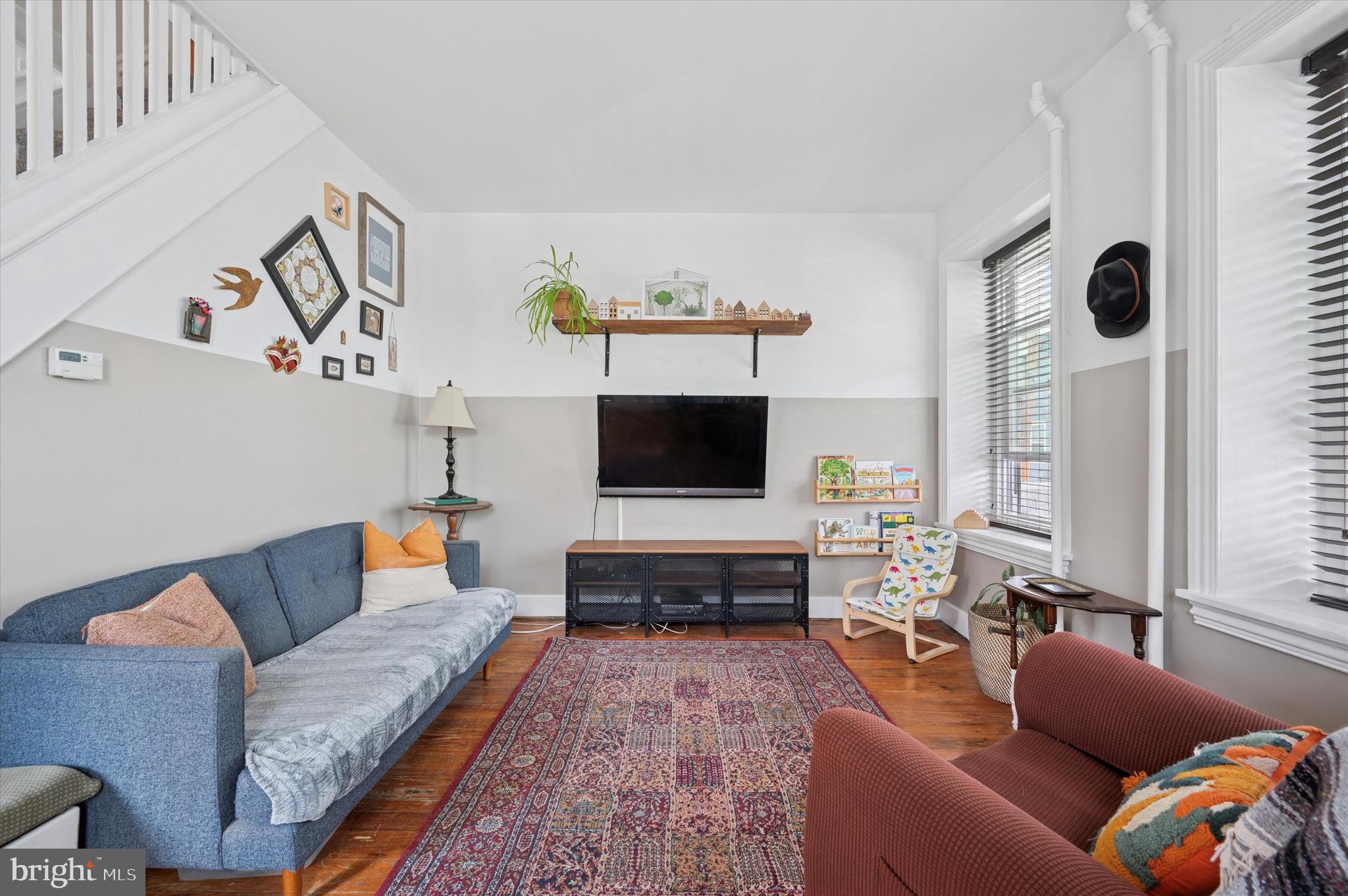 ROXBOROUGH - Residential