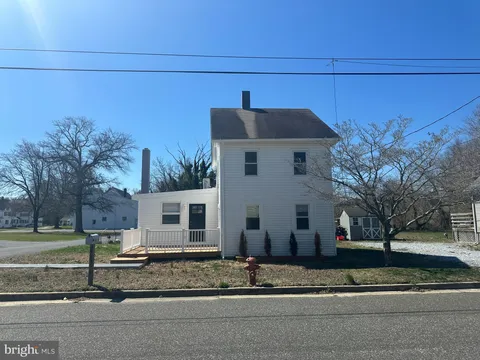 MLS: NJCB2022260