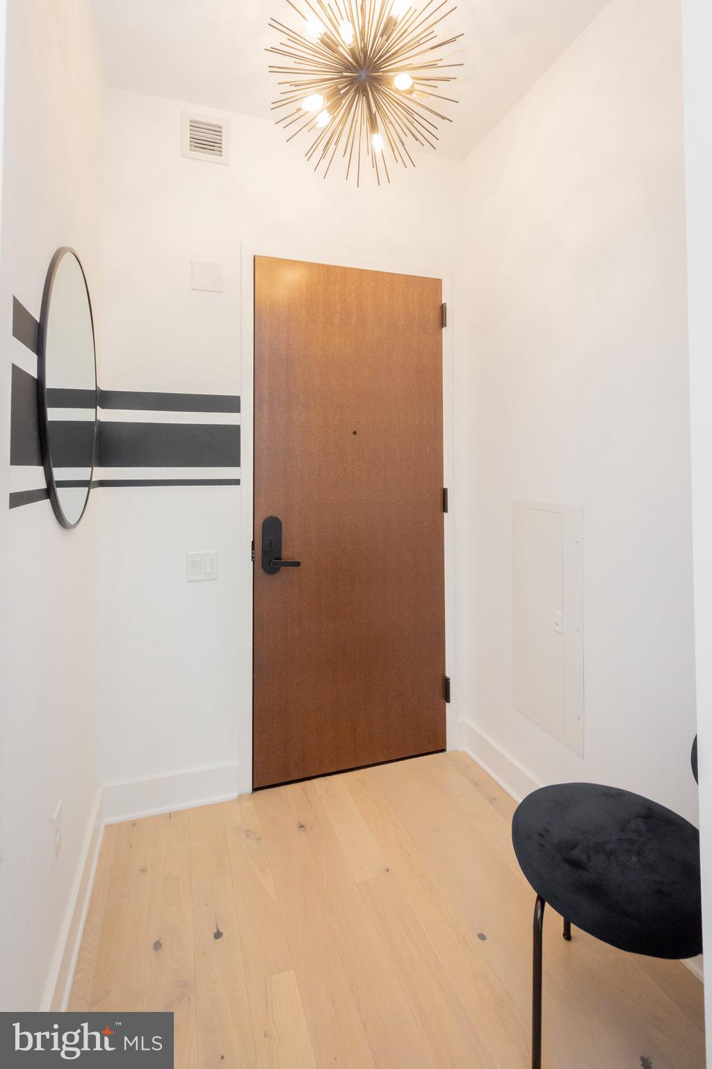 1211 VAN STREET SE 1210