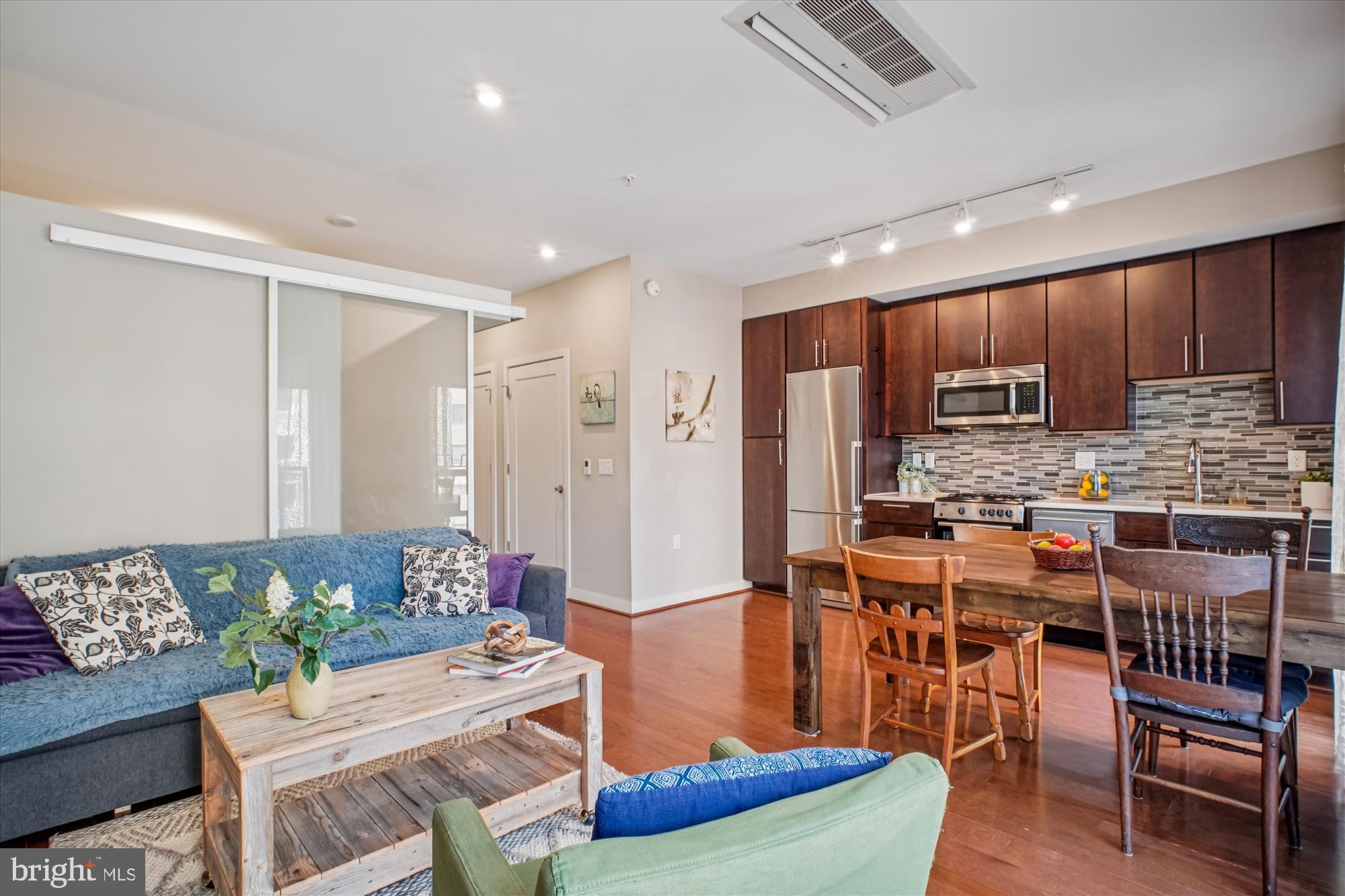 DOWNTOWN SILVER SPRING - Residential