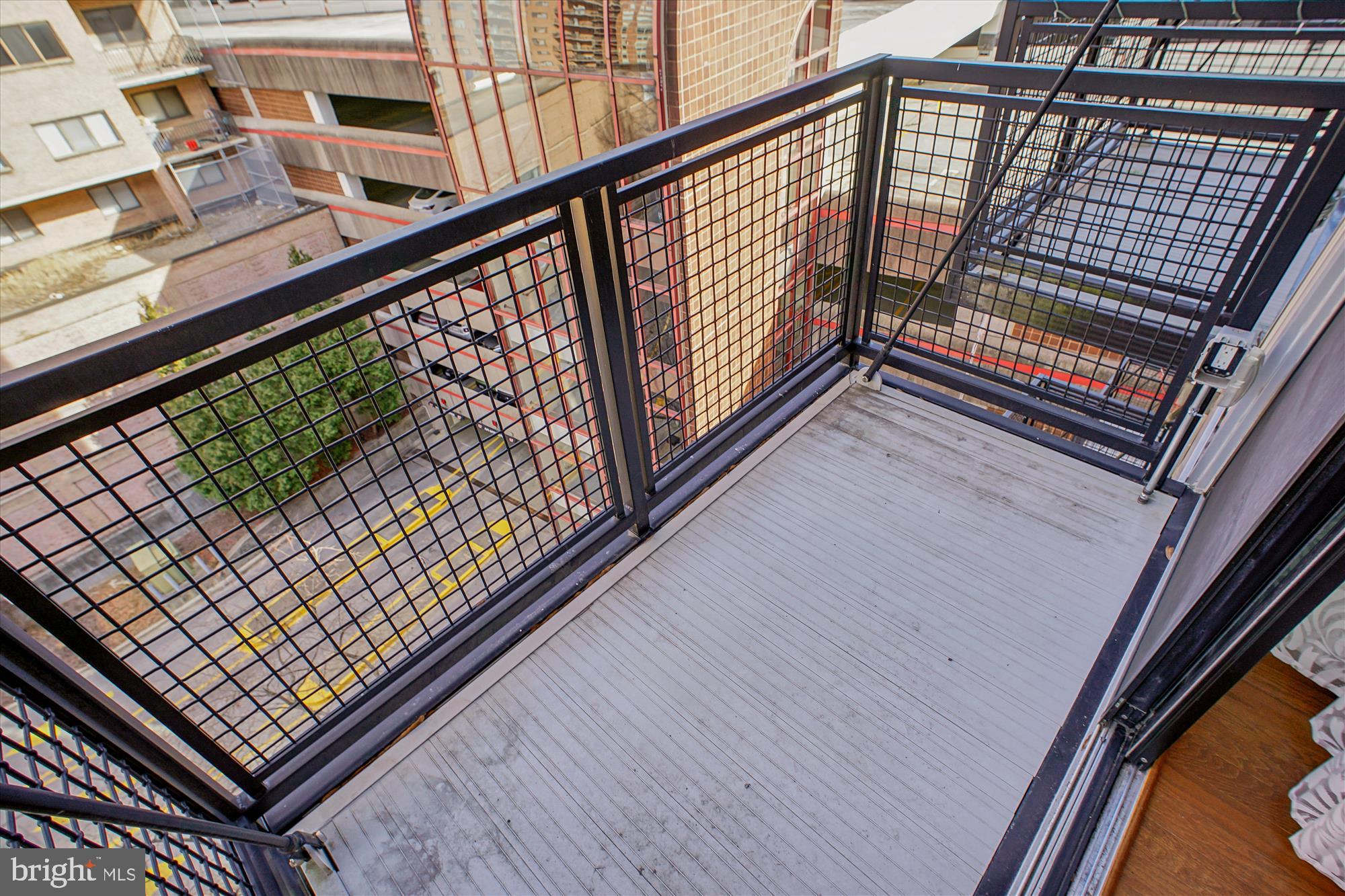 DOWNTOWN SILVER SPRING - Residential