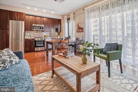 1320 FENWICK LANE 711 SILVER SPRING MD 20910